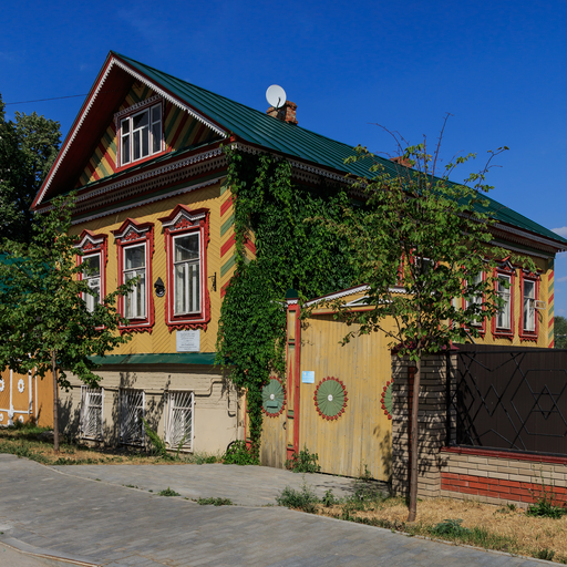 Дом Исанбаевых)
